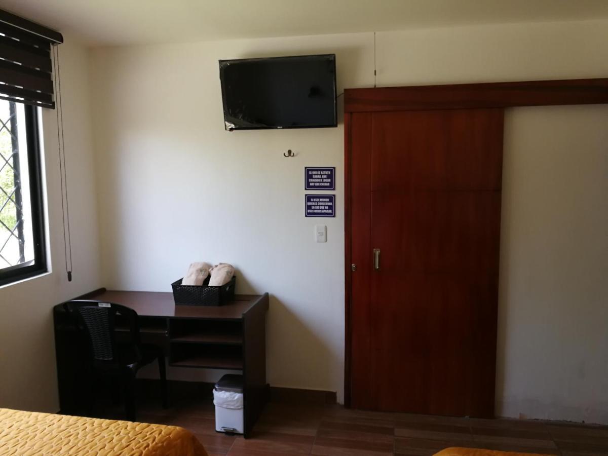 Chapelet Hostal Табабела Экстерьер фото