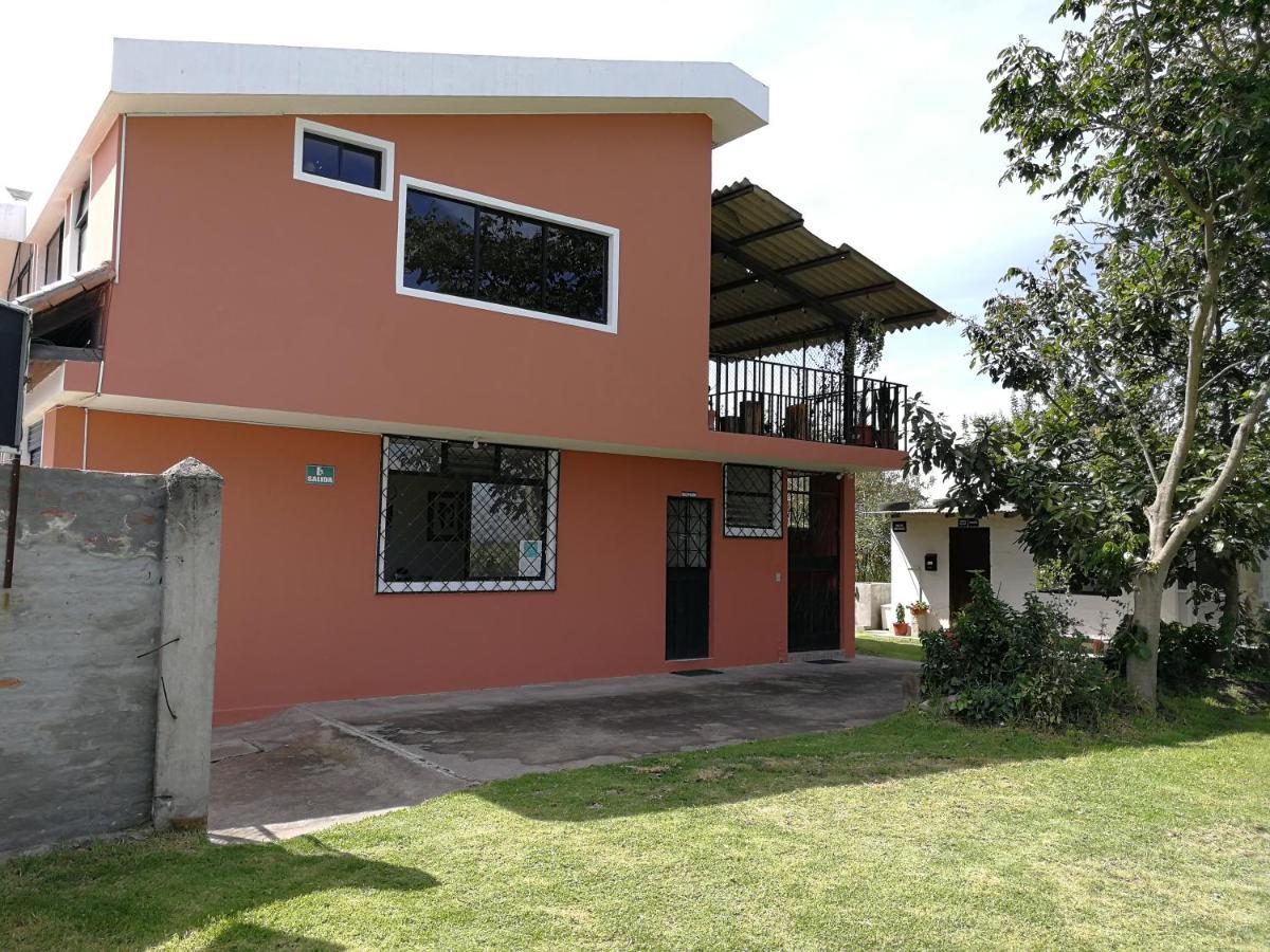 Chapelet Hostal Табабела Экстерьер фото