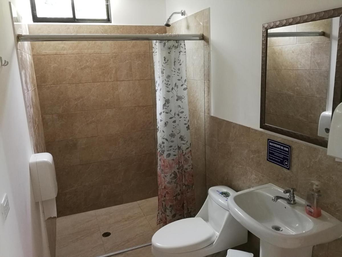 Chapelet Hostal Табабела Экстерьер фото