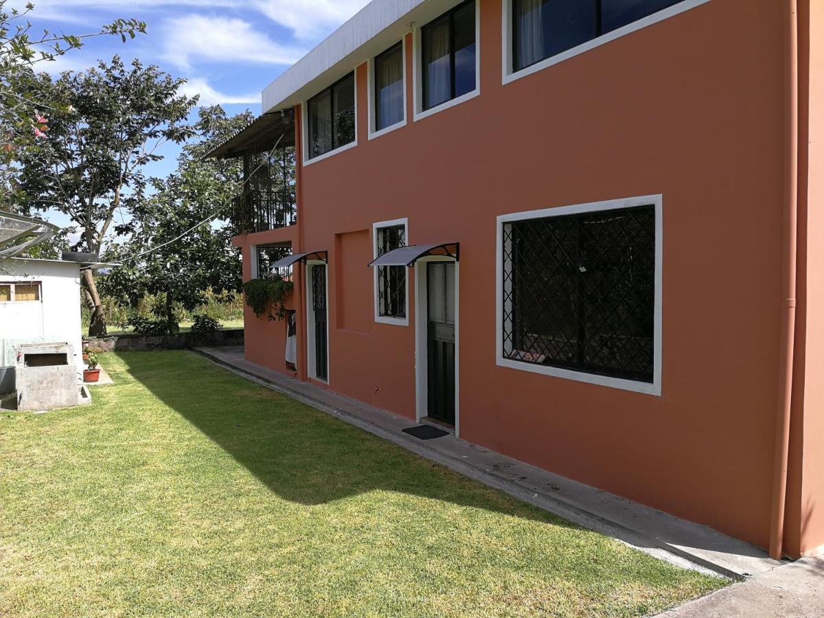 Chapelet Hostal Табабела Экстерьер фото