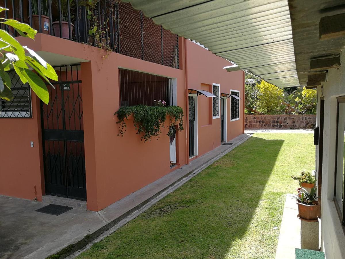 Chapelet Hostal Табабела Экстерьер фото