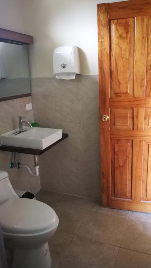 Chapelet Hostal Табабела Экстерьер фото