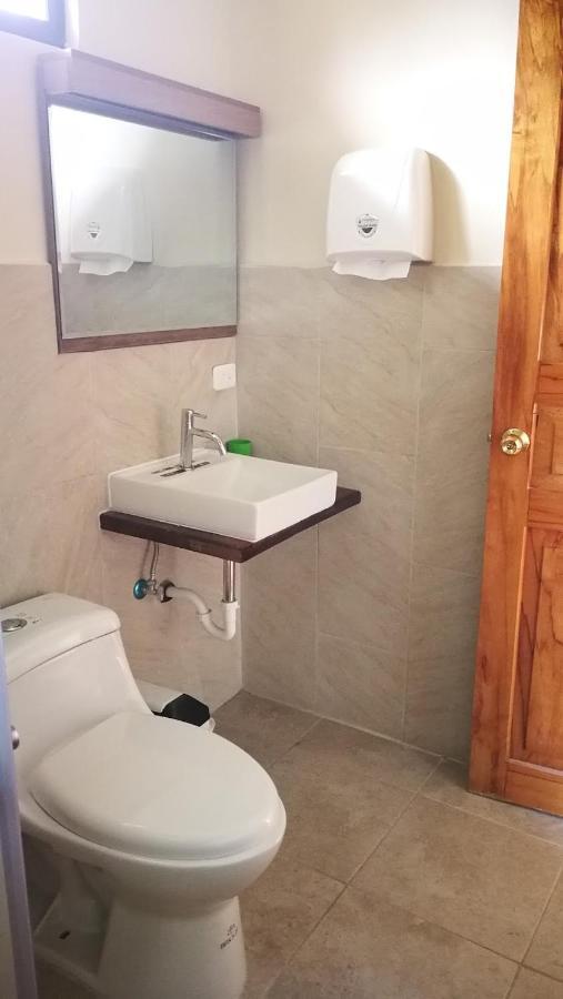 Chapelet Hostal Табабела Экстерьер фото