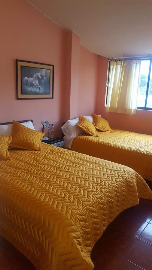 Chapelet Hostal Табабела Экстерьер фото