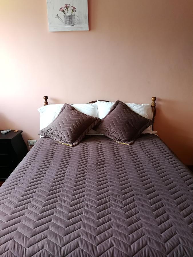 Chapelet Hostal Табабела Экстерьер фото